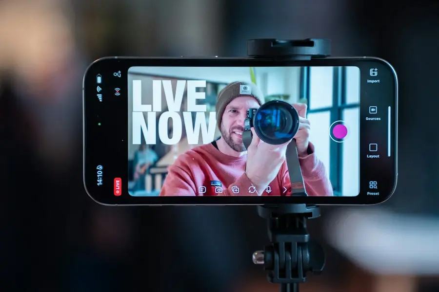 Creator going live to gain real YouTube subscribers
